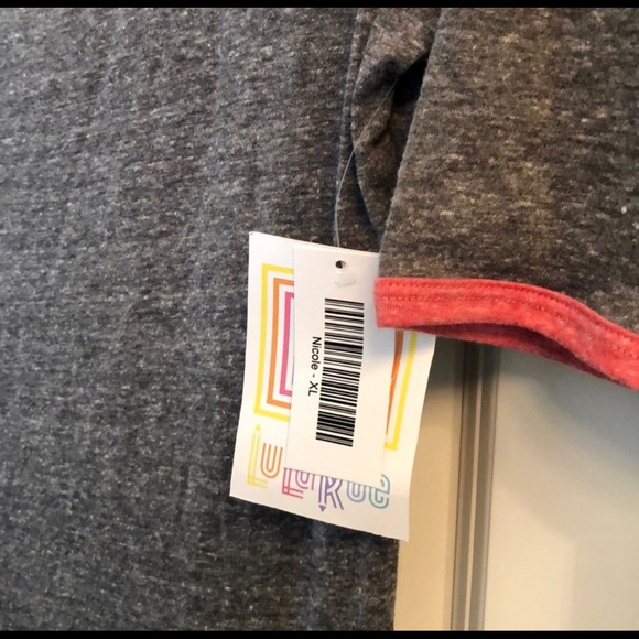 Lularoe Nicole - Picture 2 of 3